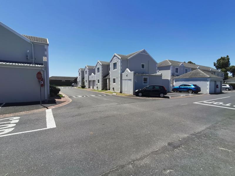 2 Bedroom Property for Sale in Pinelands Western Cape